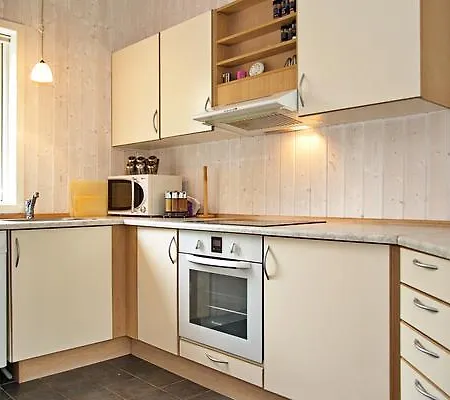 Two-bedroom Holiday In Toftlund 8 *